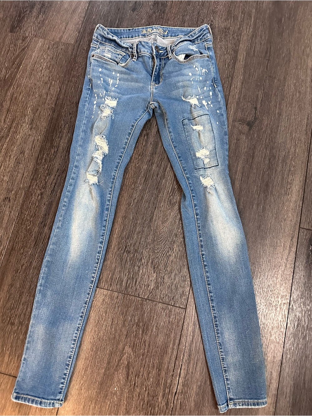 Bullhead black juniors Light Blue Distressed Skinny Jeans